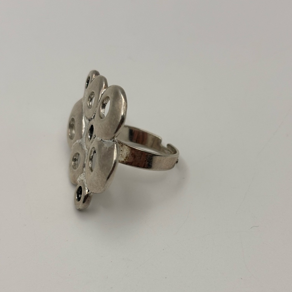 Brutalist Abstract Cluster Adjustable Statement Ring - Picture 6 of 11